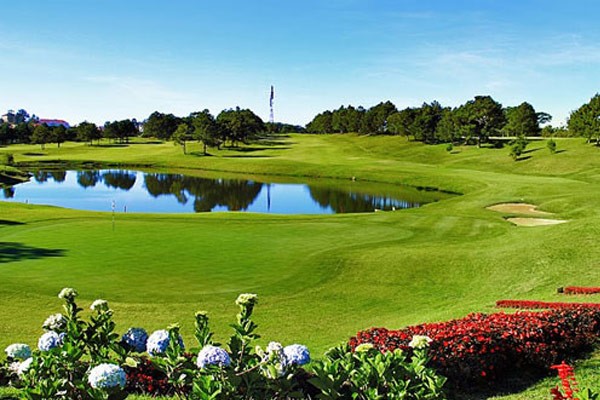 Dalat Golf courses 